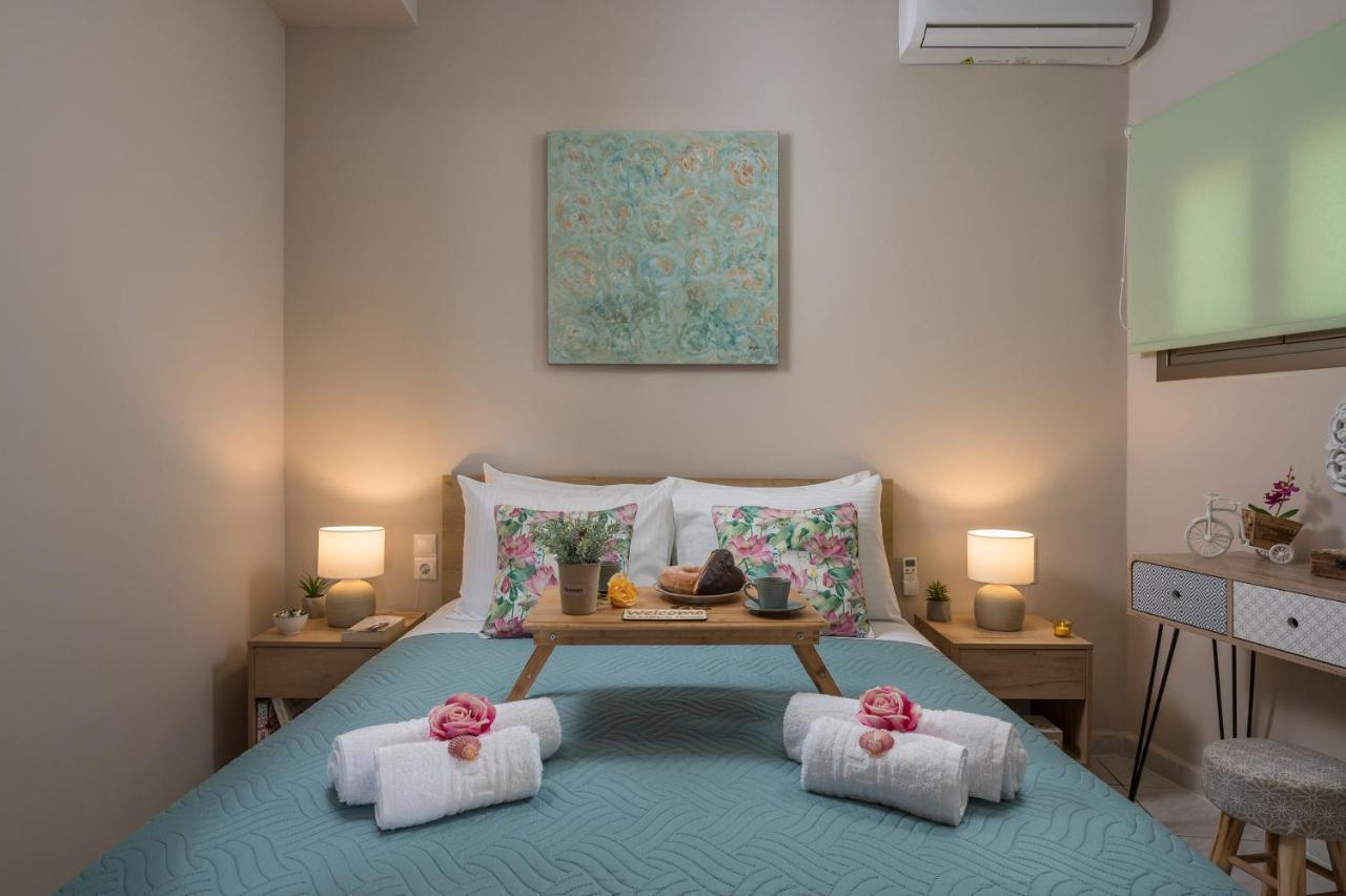 Floral Beach Apt With Lux Extras & Special Treats Колимварион Экстерьер фото