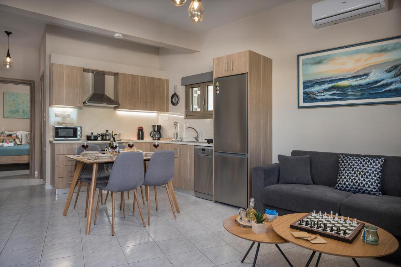 Floral Beach Apt With Lux Extras & Special Treats Колимварион Экстерьер фото
